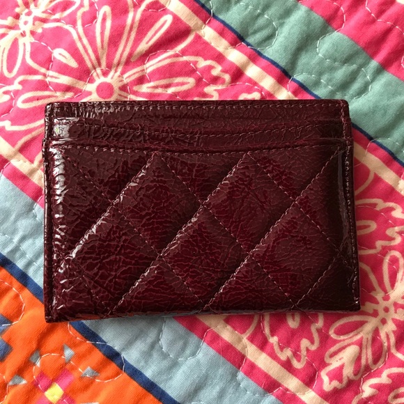 CHANEL - Dark Burgundy Leather Credit Card Holder - Picture 5 of 8